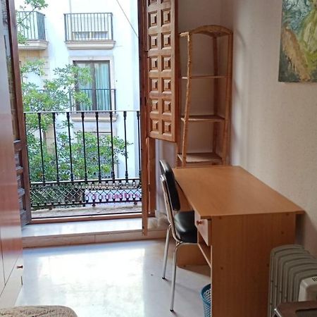 Single Room In Center Of גרנדה מראה חיצוני תמונה