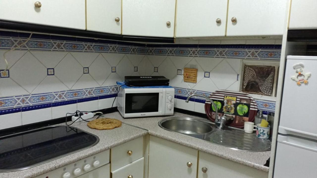 Single Room In Center Of גרנדה מראה חיצוני תמונה